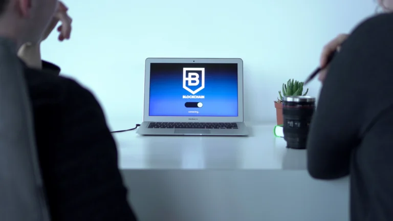 Betterment, Wealthfront o Nutmeg: Comparando Apps de Inversión Automatizada